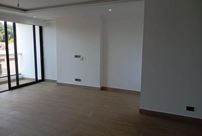 Serviced 3 Bed Apartment with En Suite in Westlands Area - 3