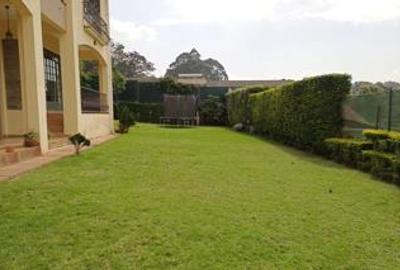 5 Bed Townhouse with En Suite at Lower Kabete Road