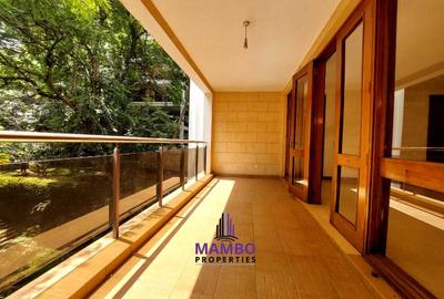 3 Bed Apartment with En Suite at Riverside Drive