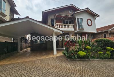 4 Bed Townhouse with En Suite in Spring Valley