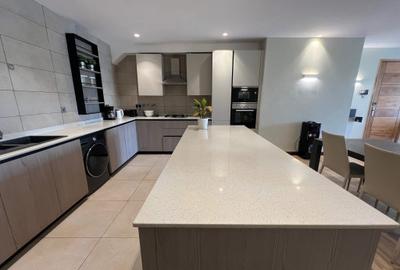 Furnished 2 Bed Apartment with En Suite in Kitisuru - 4