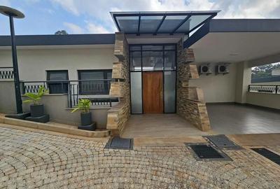 5 Bed Villa with En Suite at Lower Kabete