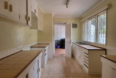4 Bed House with En Suite in Loresho - 3