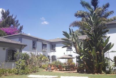 4 Bed House with En Suite at Runda Drive - 2