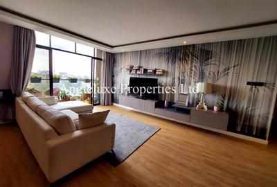 Furnished 2 Bed Apartment with En Suite at Brookside Drive