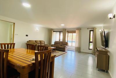 3 Bed Apartment with En Suite in Lavington - 3