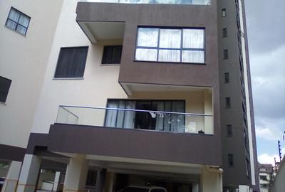 4 Bed Apartment with En Suite at Lavington