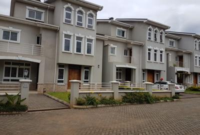 4 Bed Townhouse with En Suite in Lavington