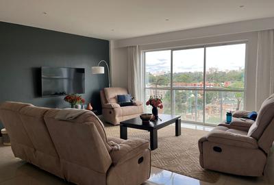 Serviced 2 Bed Apartment with En Suite in Westlands Area