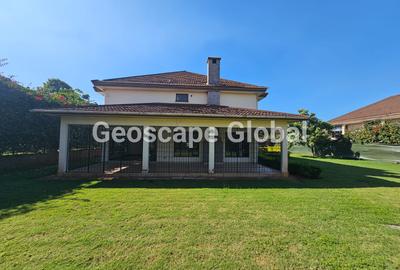 5 Bed House with En Suite in Runda