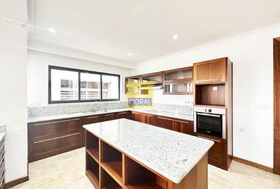 3 Bed Apartment in Parklands - 2