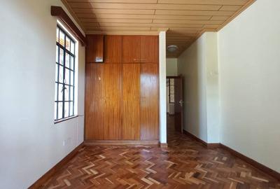 4 Bed Townhouse with En Suite in Spring Valley - 4