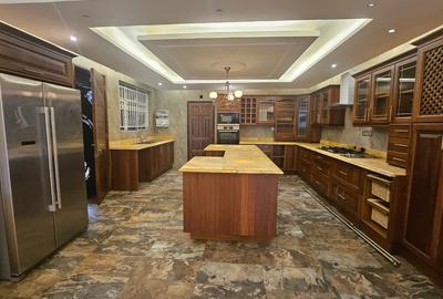 4 Bed House with En Suite in Runda - 3