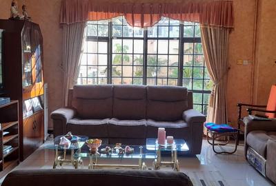 5 Bed Villa with En Suite at General Mathenge