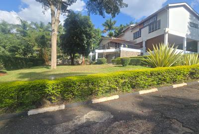 4 Bed House with En Suite in Gigiri