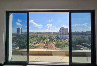 2 Bed Apartment with En Suite in Westlands Area - 3