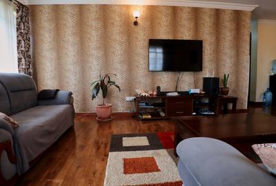 2 Bed Apartment with En Suite at Hatheru Road