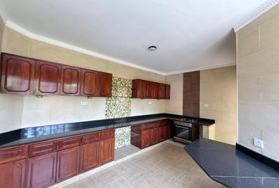 3 Bed Apartment with En Suite at Westlands - 4