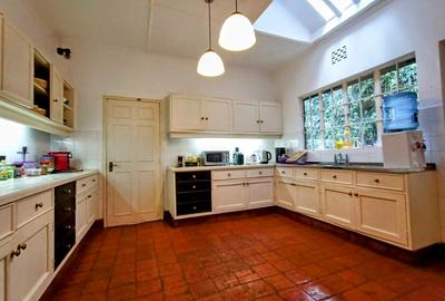 3 Bed House with En Suite in Spring Valley - 3