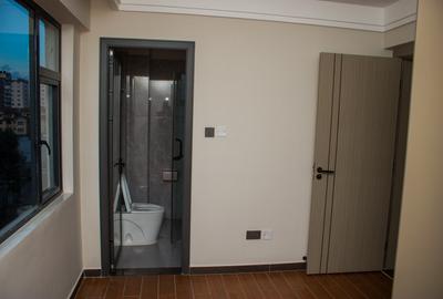2 Bed Apartment with En Suite at Kindaruma Rd - 2