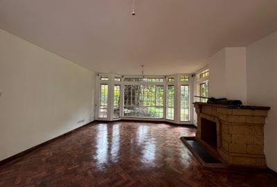 5 Bed Townhouse with En Suite in Rosslyn