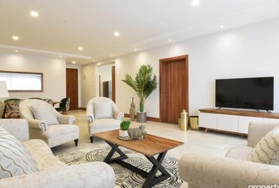 Furnished 3 Bed Apartment with En Suite in Rhapta Road
