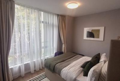 Furnished 3 Bed Apartment with En Suite in Brookside