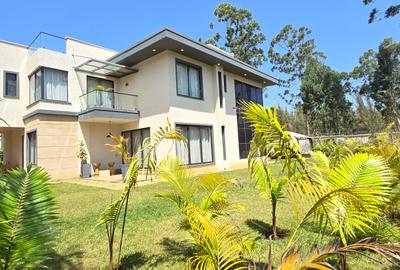 4 Bed House with En Suite at Loresho Road - 3