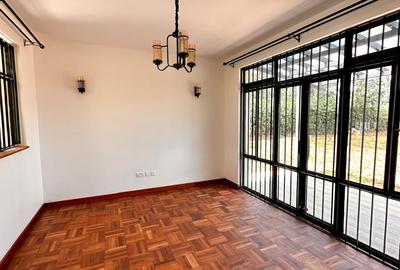 4 Bed Villa with En Suite in Karen