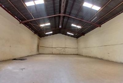 5,000 ft² Warehouse with Backup Generator in Ruiru - 2