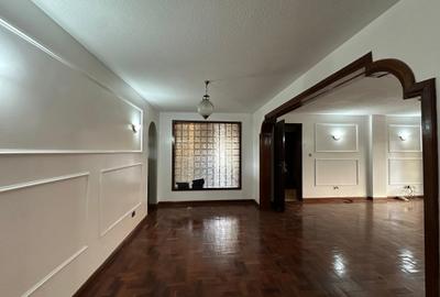 4 Bed Apartment with En Suite at Upper Hill