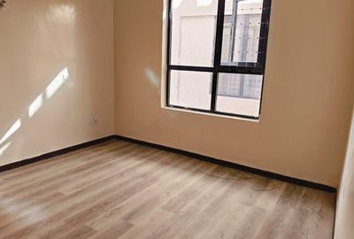 3 Bed Apartment with Gym at Parklands - 4