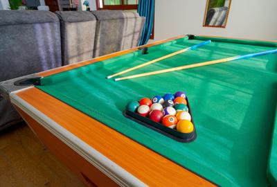 Serviced 4 Bed Apartment with En Suite at Hurlingham - 2