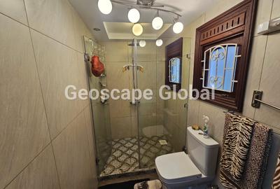 2 Bed House with En Suite in Runda