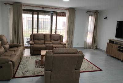 3 Bed Apartment with En Suite in Lavington