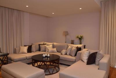 5 Bed House with En Suite in Karen - 2