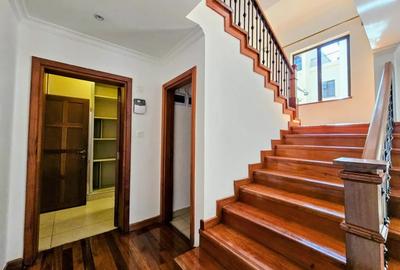 4 Bed Townhouse with En Suite in Kileleshwa - 3
