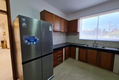 3 Bed Apartment with En Suite in Nyali Area - 2