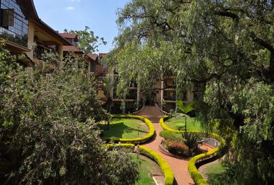 3 Bed Apartment with En Suite at Valley Arcade - 3