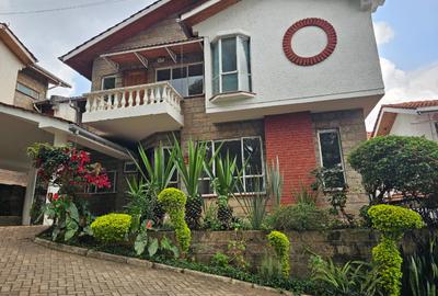 4 Bed Townhouse with En Suite in Spring Valley