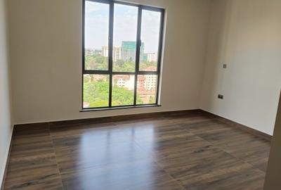 2 Bed Apartment with En Suite at Westlands - 4