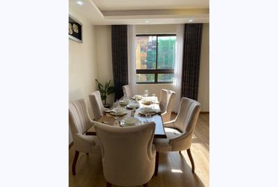 5 Bed Apartment with En Suite at 3Rd Parklands