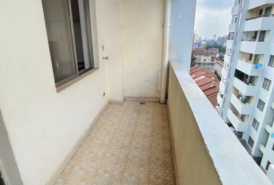 3 Bed Apartment with En Suite in Kileleshwa - 3
