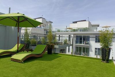 2 Bed Apartment with En Suite in Westlands Area