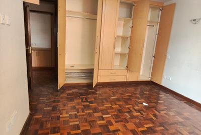 3 Bed Apartment with En Suite at Parklands - 3