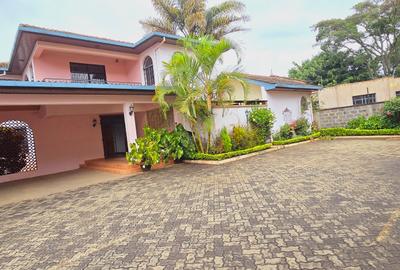 4 Bed Townhouse with En Suite at Convent Drive