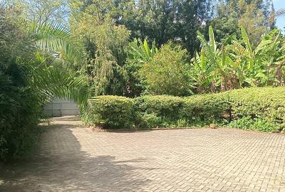 5 Bed House with En Suite in Karen