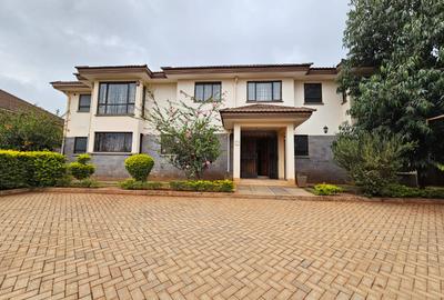 4 Bed Townhouse with En Suite in Runda