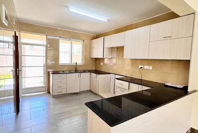 4 Bed House with En Suite at Syokimau