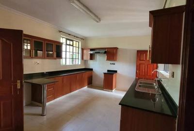 4 Bed Townhouse with En Suite at Chalbi Drive - 2